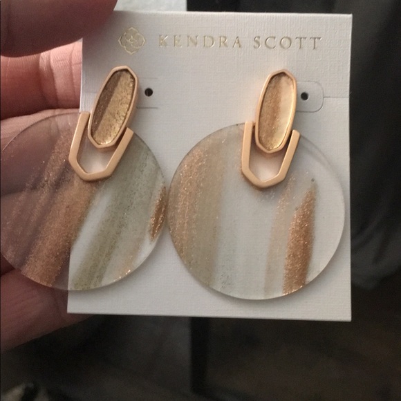 NWT Kendra Scott DiDi Earrings - Picture 1 of 1